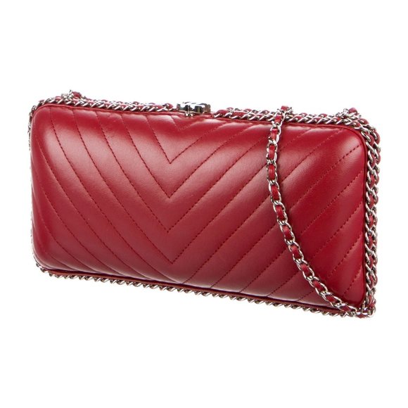 CHANEL Chevron Chain Around Clutch - Picture 3 of 5